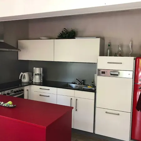 Apartment Waldchaussee 5